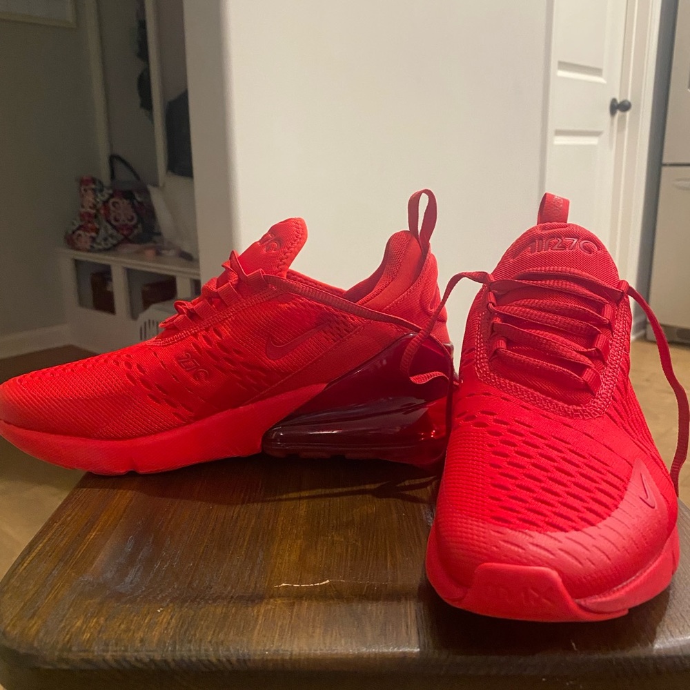 Brand New Nike Air Maxes ❤️